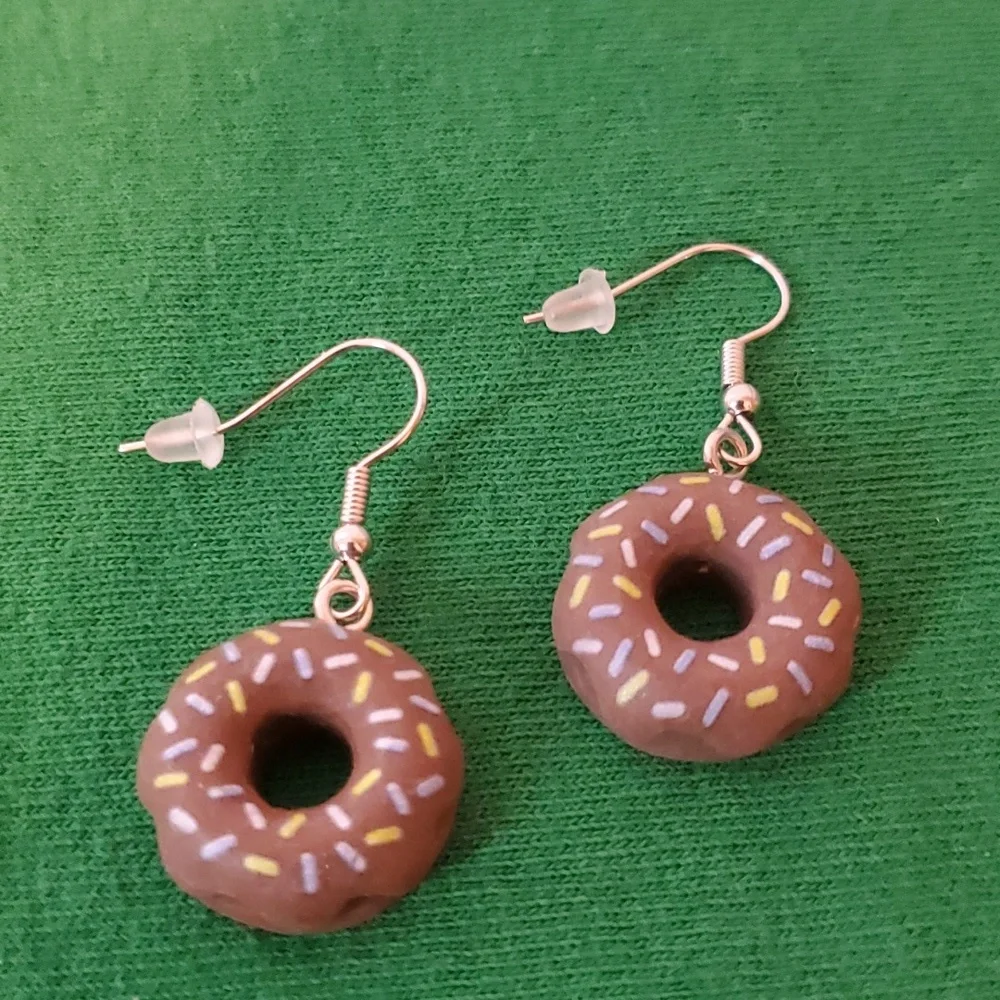 Girls / Womens Brown Pierced Donut Earrings